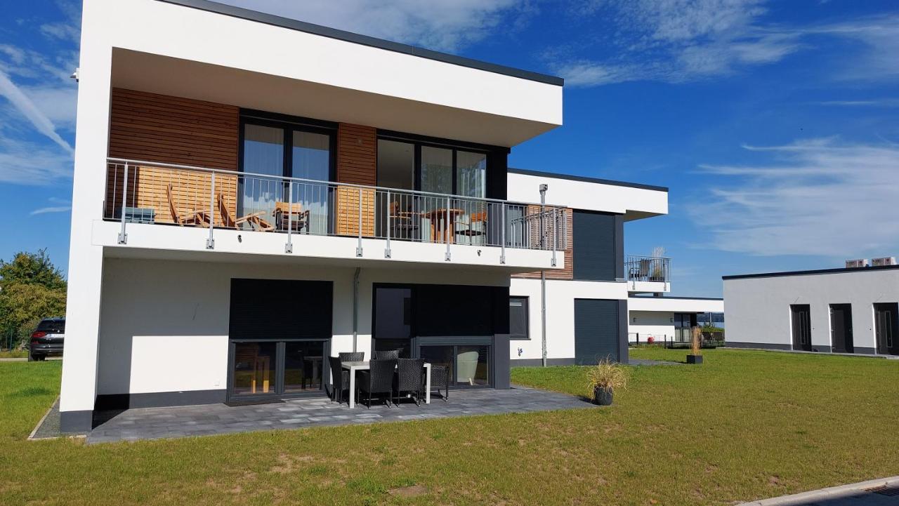 Hangar 19 Wohnung Seerose 2-3 Schwerin  Ngoại thất bức ảnh